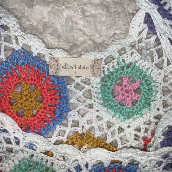 Altar’d State Crochet Top - Picture 4 of 5
